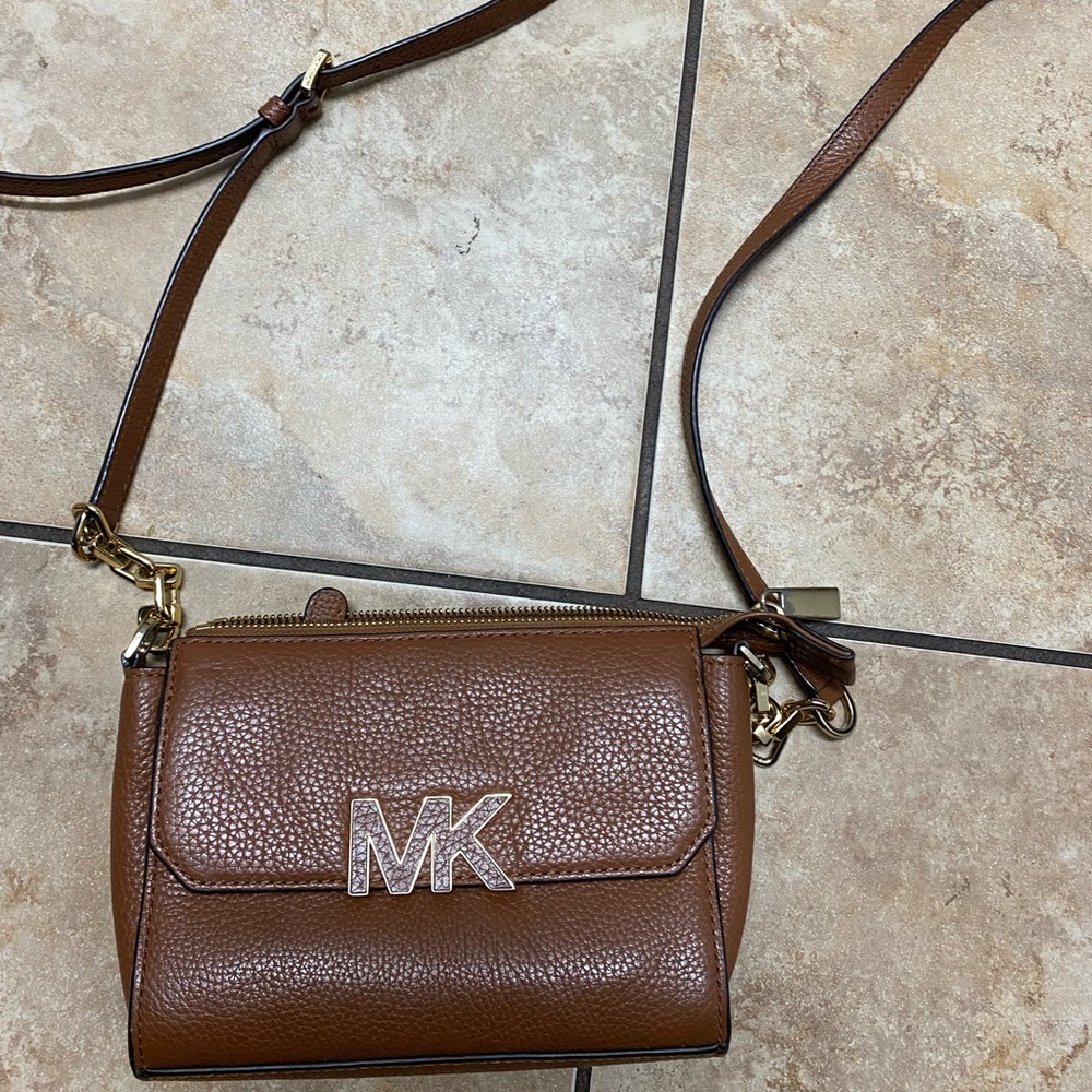 Michael Kors crossbody bag